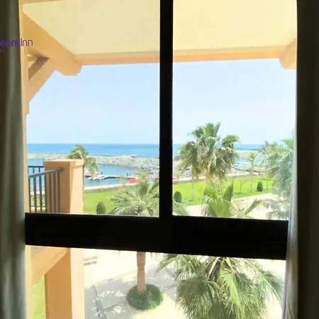 Dream Inn - 2Br Duplex With Ocean View Fujairah Exterior photo